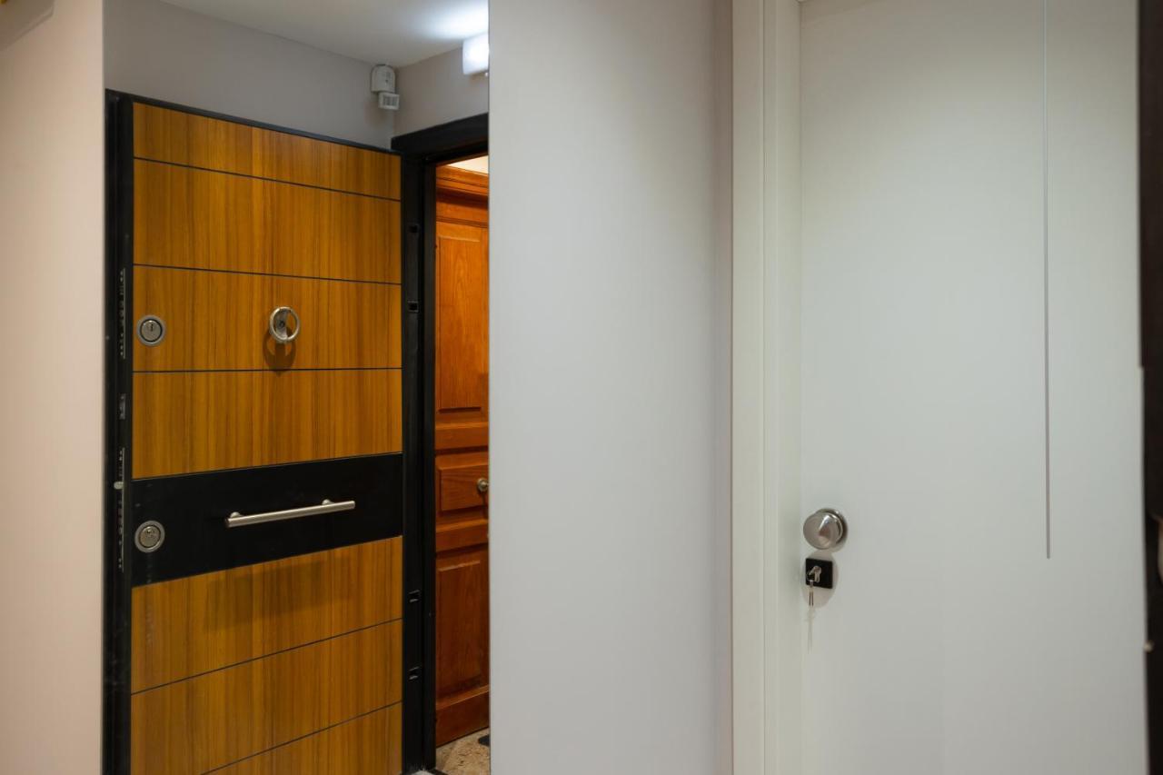 Aurora Apartment In Corfu Center Exterior foto